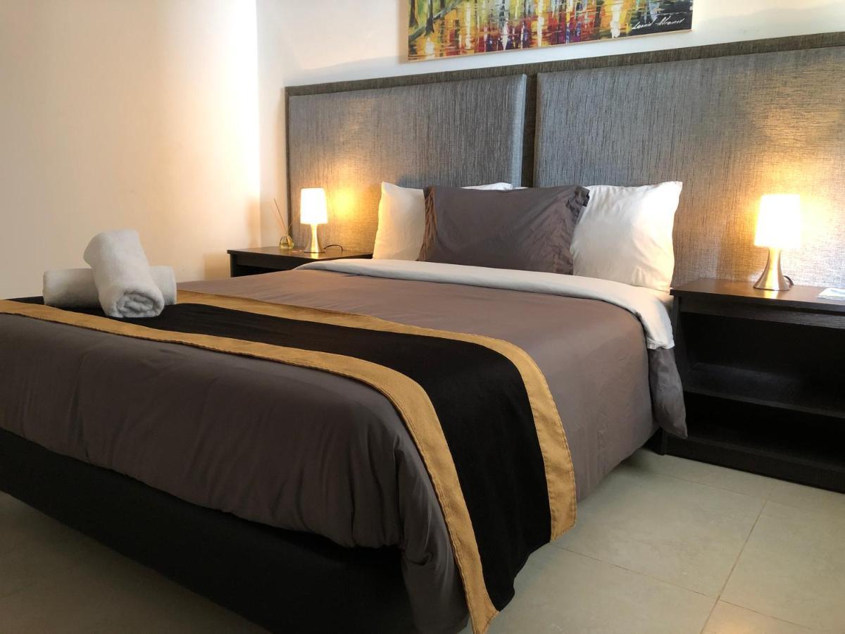 Beta Hotel Саленто Екстер'єр фото